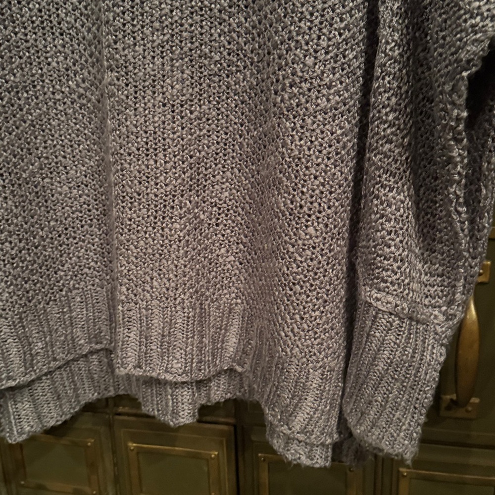 Bluivy Sweater - Picture 4 of 5